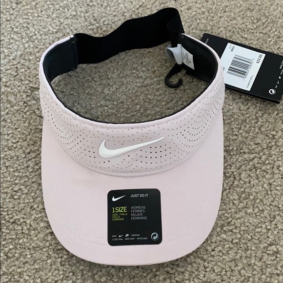 Nike Accessories - Nike brand new visors